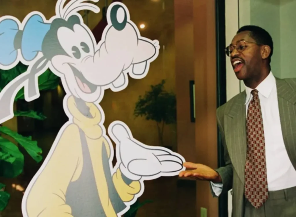 Thomas Washington Disney With Cartoon Character