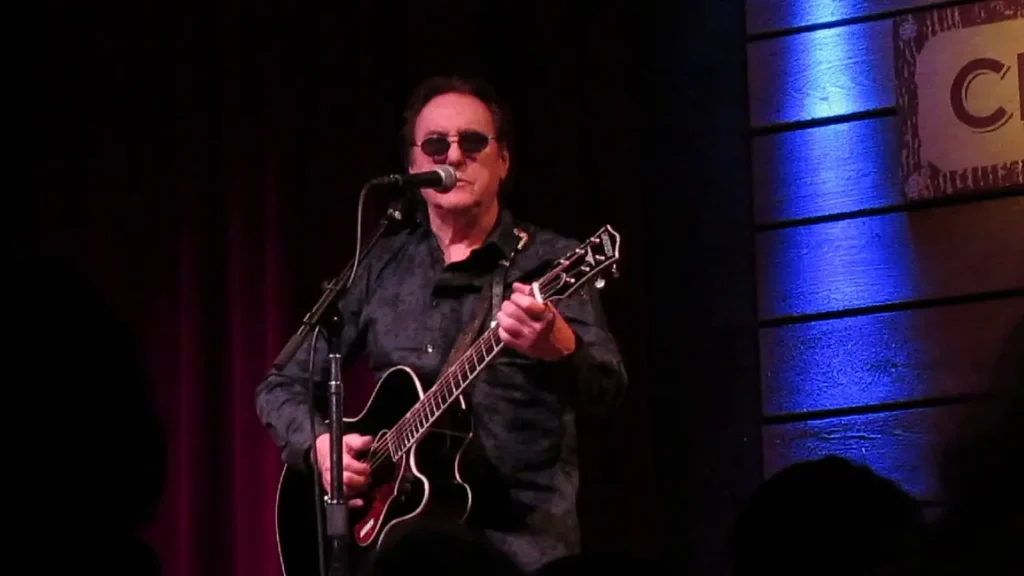 Denny Laine 