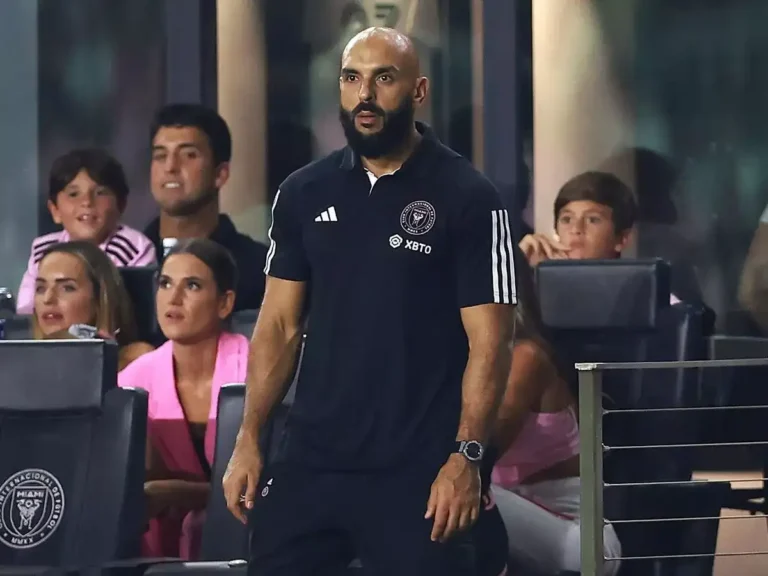 Yassine Chueko Age , Family , Networth & More