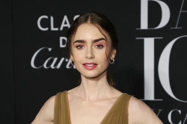 Lily Collins Biography, Family, Age, Net Worth